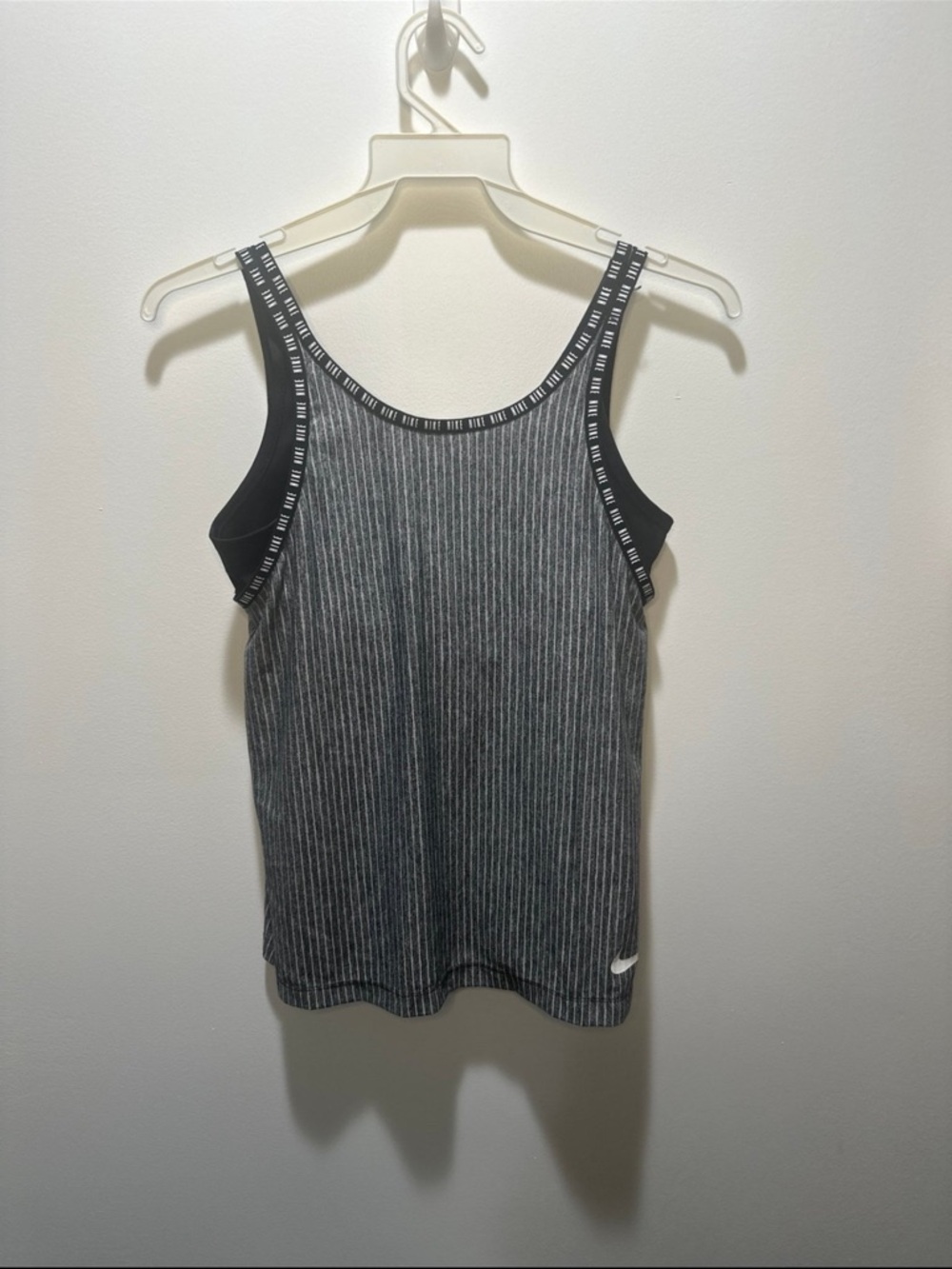 Nike Women’s Black & Gray Ribbed Athletic Tank